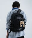 アーチロゴ バックパック 17.5L ブラック 画像 2