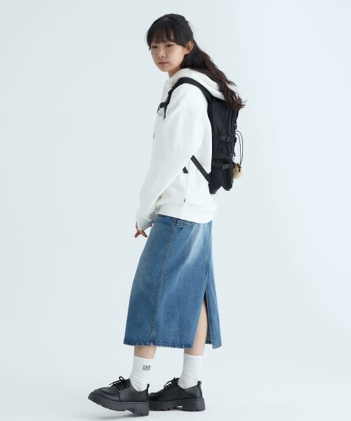 アーチロゴ バックパック 17.5L ブラック 画像 4