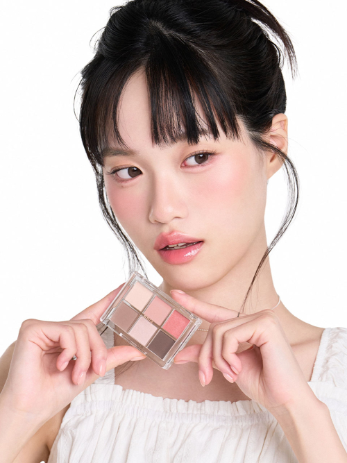 BBIA Ready to Wear Eye Palette image 2