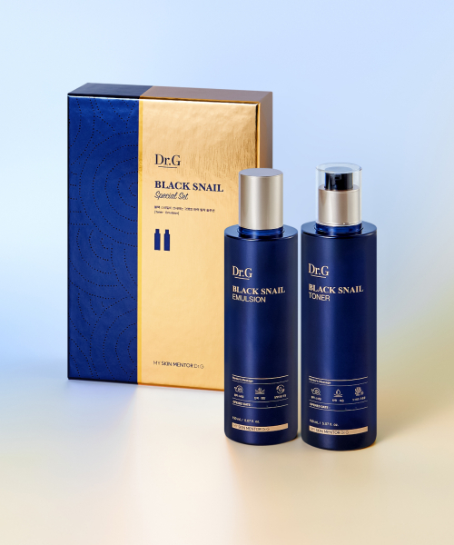 Dr.G Black Snail Essential 2-Piece Gift Set (Toner 150mL, Emulsion 150mL) image 2