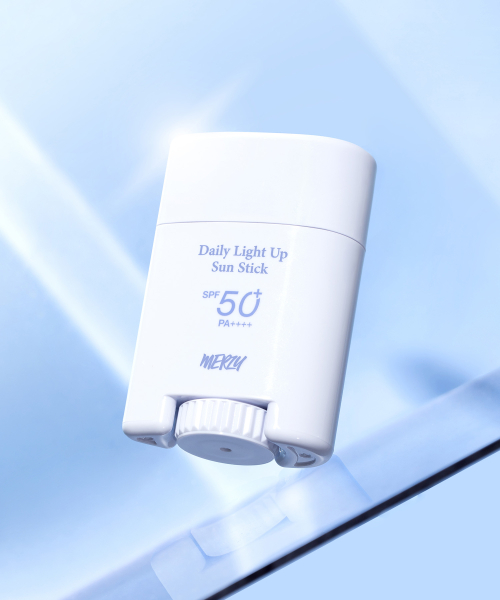 MERZY Daily Light Up Sun Stick