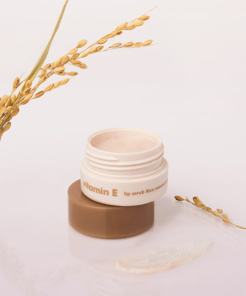 THE FACE SHOP ลิปสครับ Vitamin E Lip Scrub Rice รูปภาพ 1