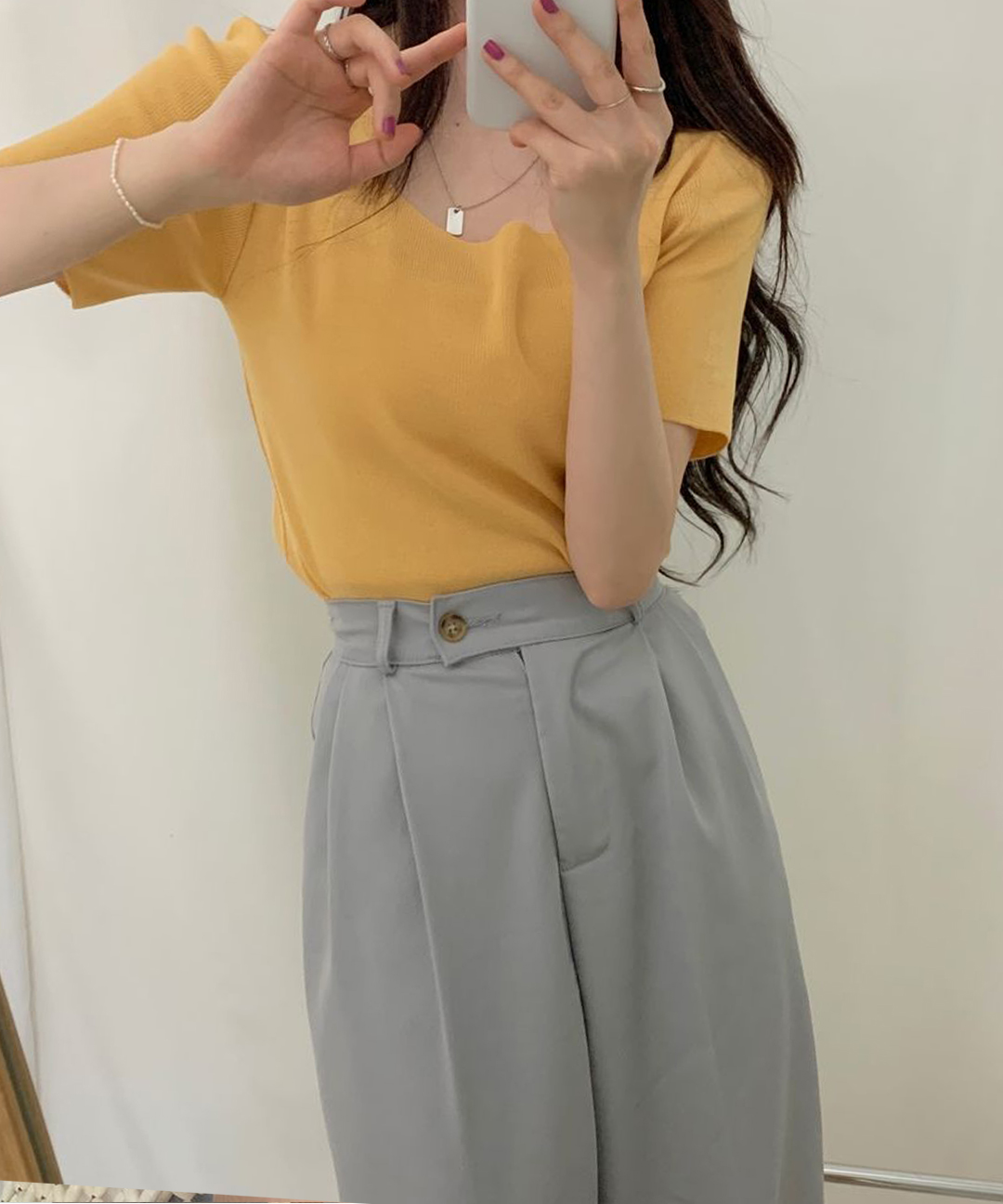 ベーシック無地スクエアネック半袖ニットTシャツ - 7色展開 画像 3