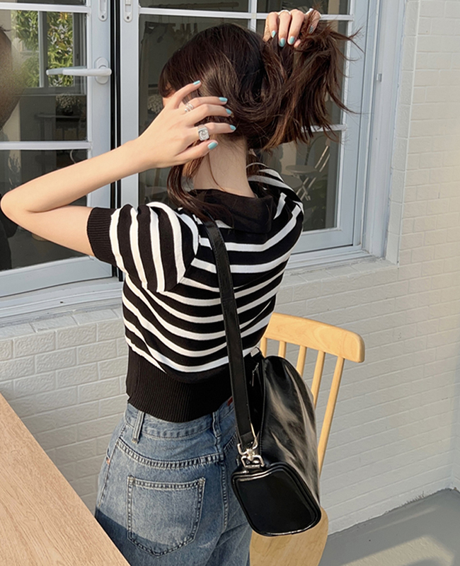 カラーネックストライプクロップ半袖ニットTシャツ - 5色展開 画像 4