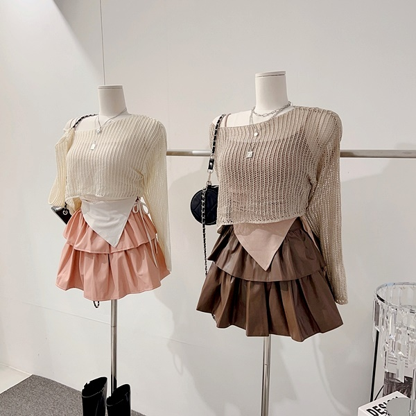 スクエアネックニットビスチェ&トップス 2ピースセット オーバーフィット クロップ丈 夏ニット オフショルダー可能 画像 1