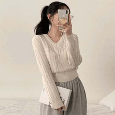 ピーチモード ハミング ウール ケーブル編み スリム Vネック クロップ ニット 画像 2