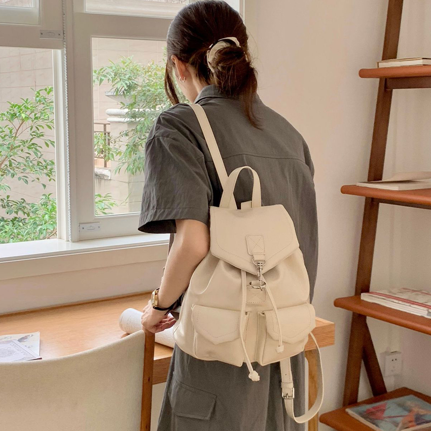 A-APPAREL GB001 グロッシー編み込みミニバックパック ホワイト レザーリュック 画像 3