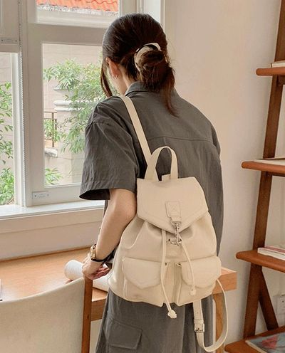 A-APPAREL GB001 グロッシー編み込みミニバックパック ホワイト レザーリュック 画像 2