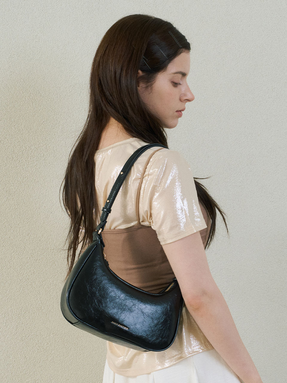 Le Herr ロアナ ブラック バケツ型ショルダーバッグ 円筒デザイン 画像 3