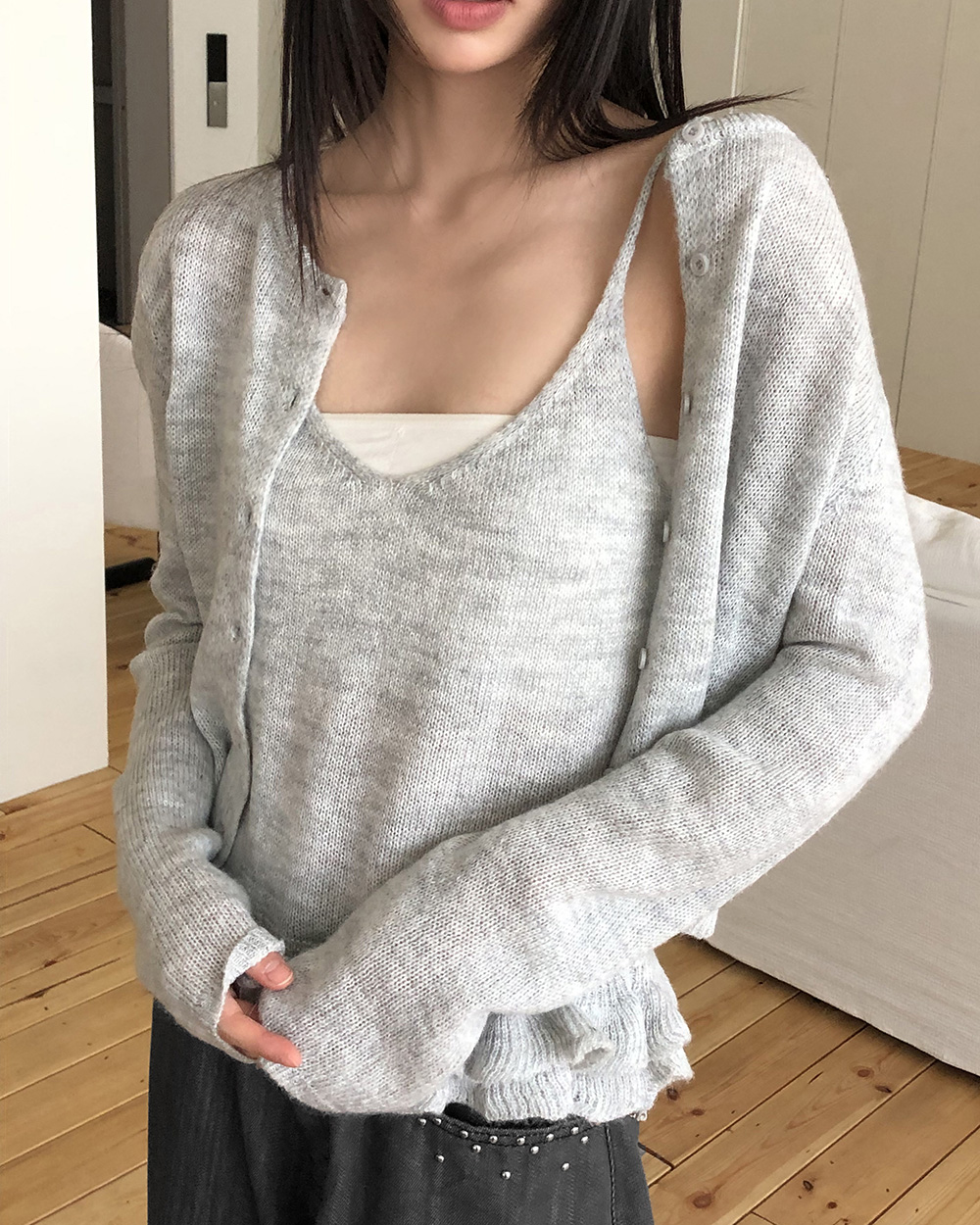 ワンダーワンダー レゾン パンチング フリル 長袖ニット キャミソール カーディガン セット 画像 4