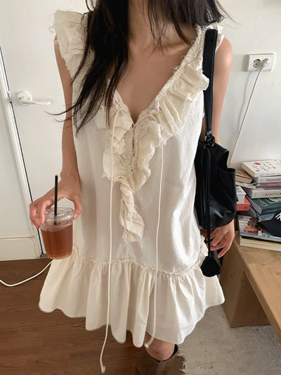 ナイニ プリデイ シャーリング フリル ワンピース レディース 画像 2