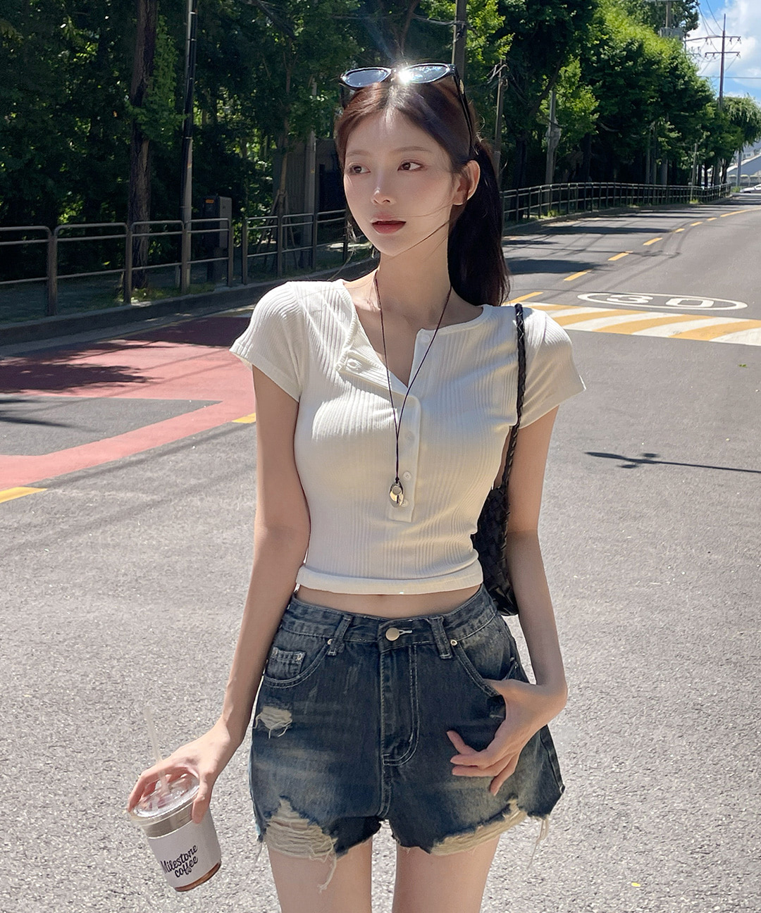 LOVESOMEONE イズニ ヘンリーネック 半袖Tシャツ リブ編み ボタンディテール 夏 カジュアルトップス 画像 4