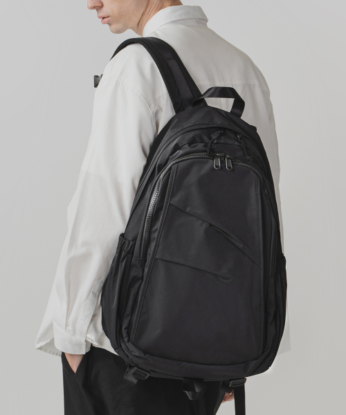テーパー バックパック 34L ブラック 이미지 2