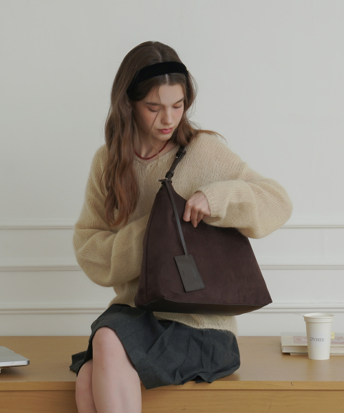 プラム スウェード ホーボーバック Flume Suede Hobo Bag