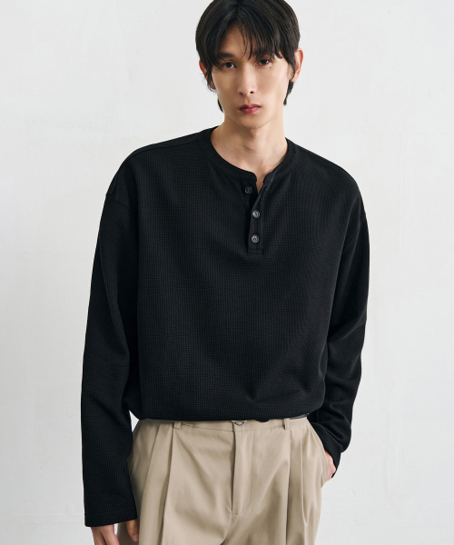 ドローフィット ヘンリーネック ワッフルTシャツ BLACK コットン素材 長袖カットソー 画像 4