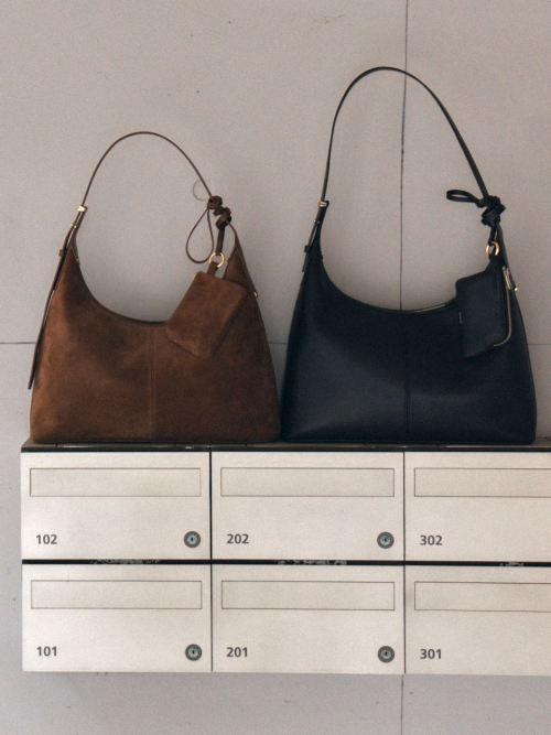 드메리엘(DEMERIEL) Veneta Hobo Bag Medium Black 이미지 4