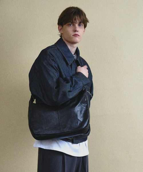메종미네드(MAISON MINED) LEATHER HOBO BAG BLACK 이미지 2