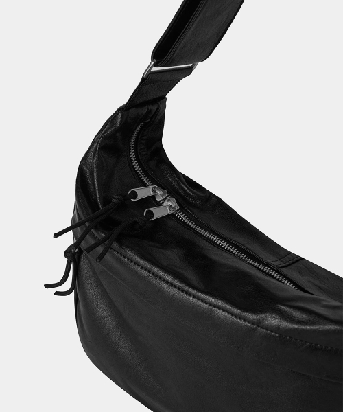 메종미네드(MAISON MINED) LEATHER HOBO BAG BLACK 이미지 7