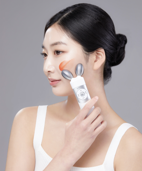 EMS リフトアップ 美顔器 Vライン