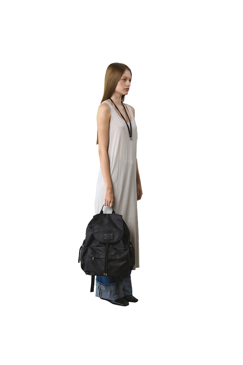 무르(MUR) Fluffy String Backpack (recycle nylon black) 이미지 3