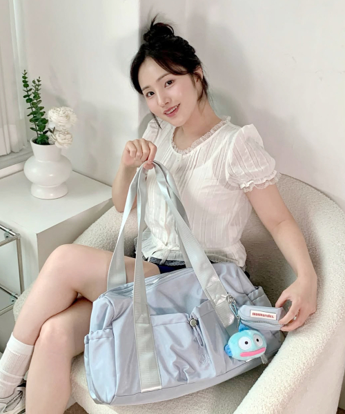 MASMARULEZ [파우치세트] glossy shoulder duffel bag_Mist blue 이미지 5