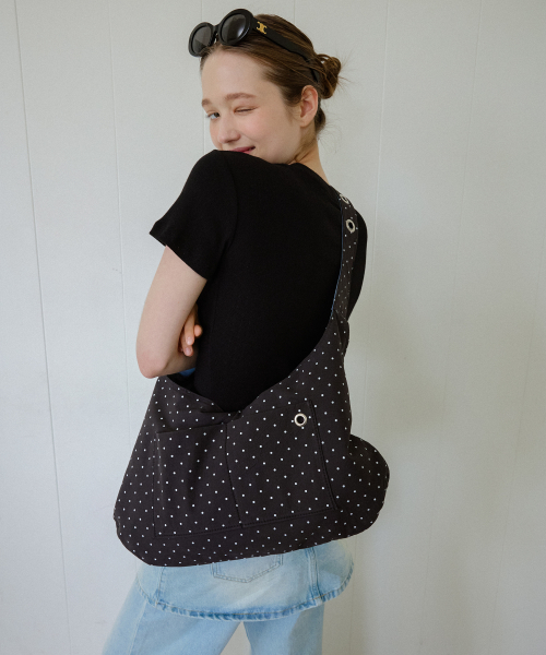 레터리(LETERIE) BUCKLE REVERSIBLE SHOULDER BAG_4COLOR 이미지 8