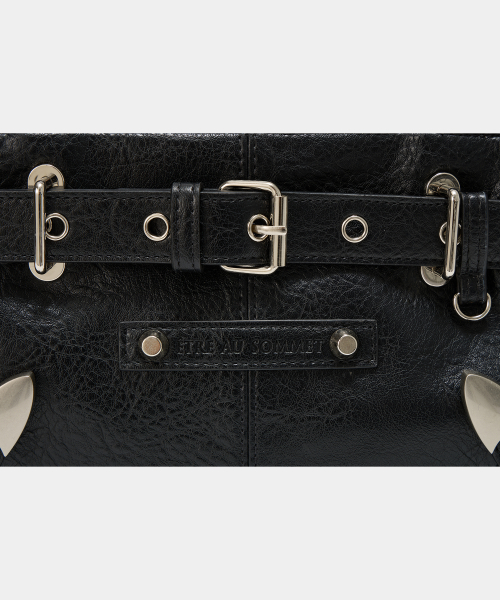 에트오소메(ETRE AU SOMMET) Belt Eyelet Strap Cross Mini Bag (Black) 이미지 5