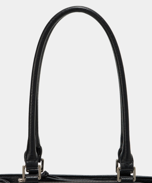에트오소메(ETRE AU SOMMET) Belt Eyelet Strap Cross Mini Bag (Black) 이미지 7